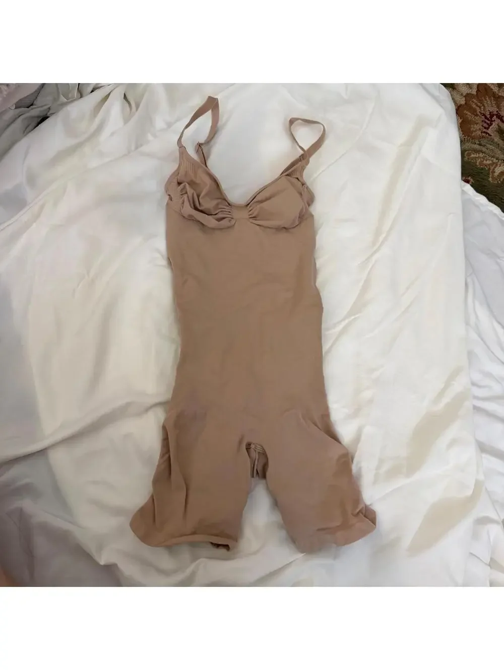 Skims low back shapewear bodysuit brand new